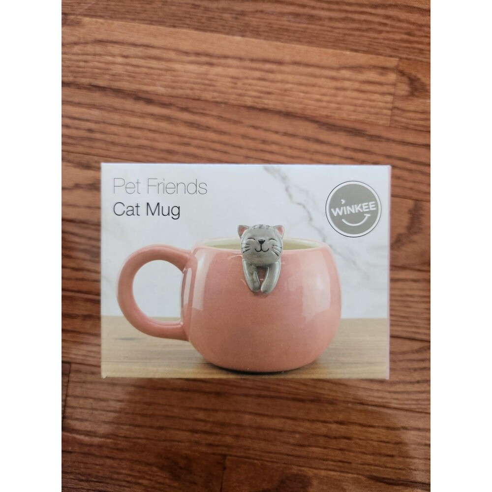 Winkee Cat mug
